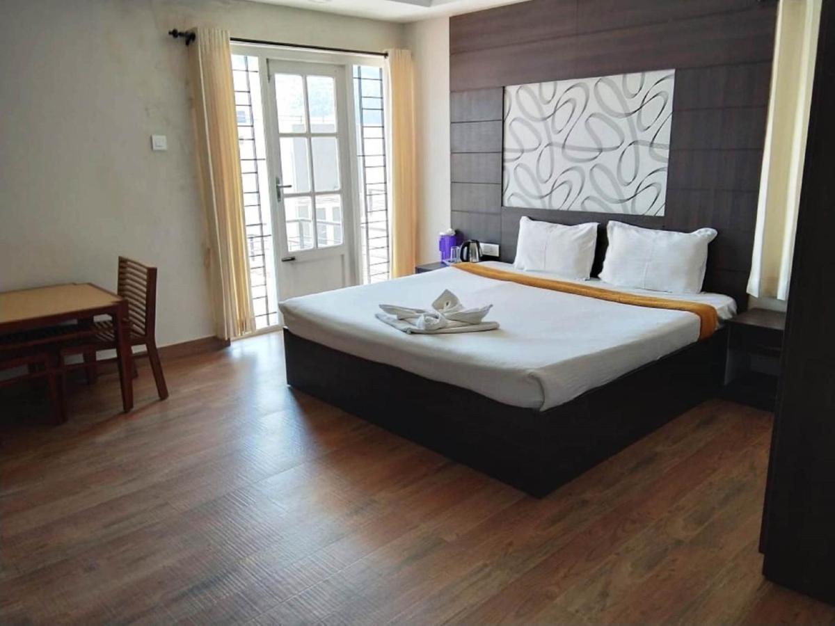 Dew Drop Inn Ooty Bagian luar foto